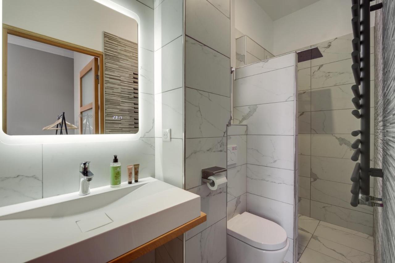 טולוז Hotel Une Chambre En Ville מראה חיצוני תמונה